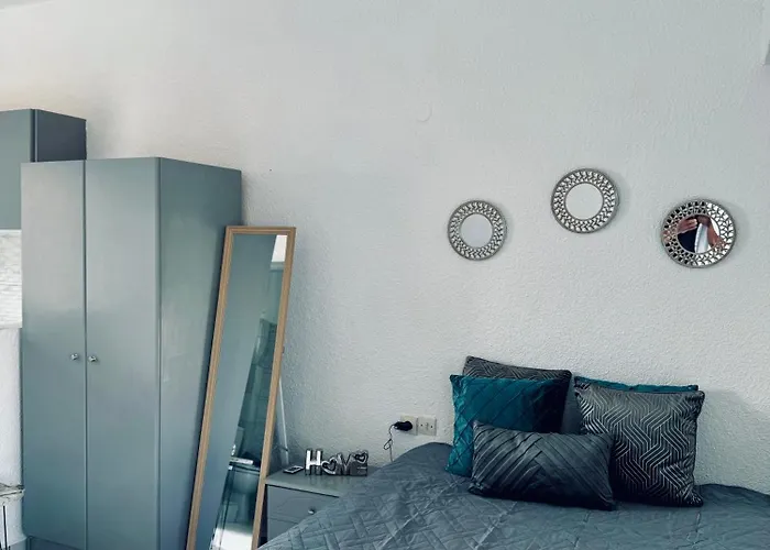 Nikol Studio 2